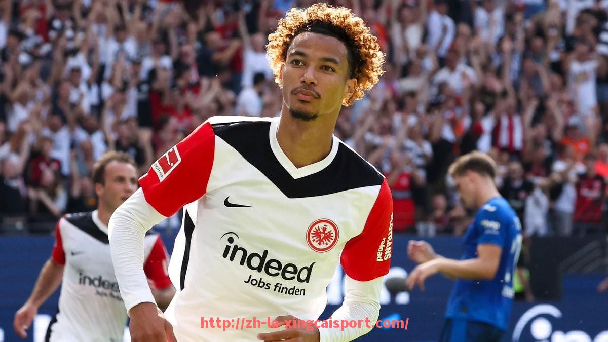 杏彩体育-世俱杯主流解说嘉宾个人风格差异及相关争议整理