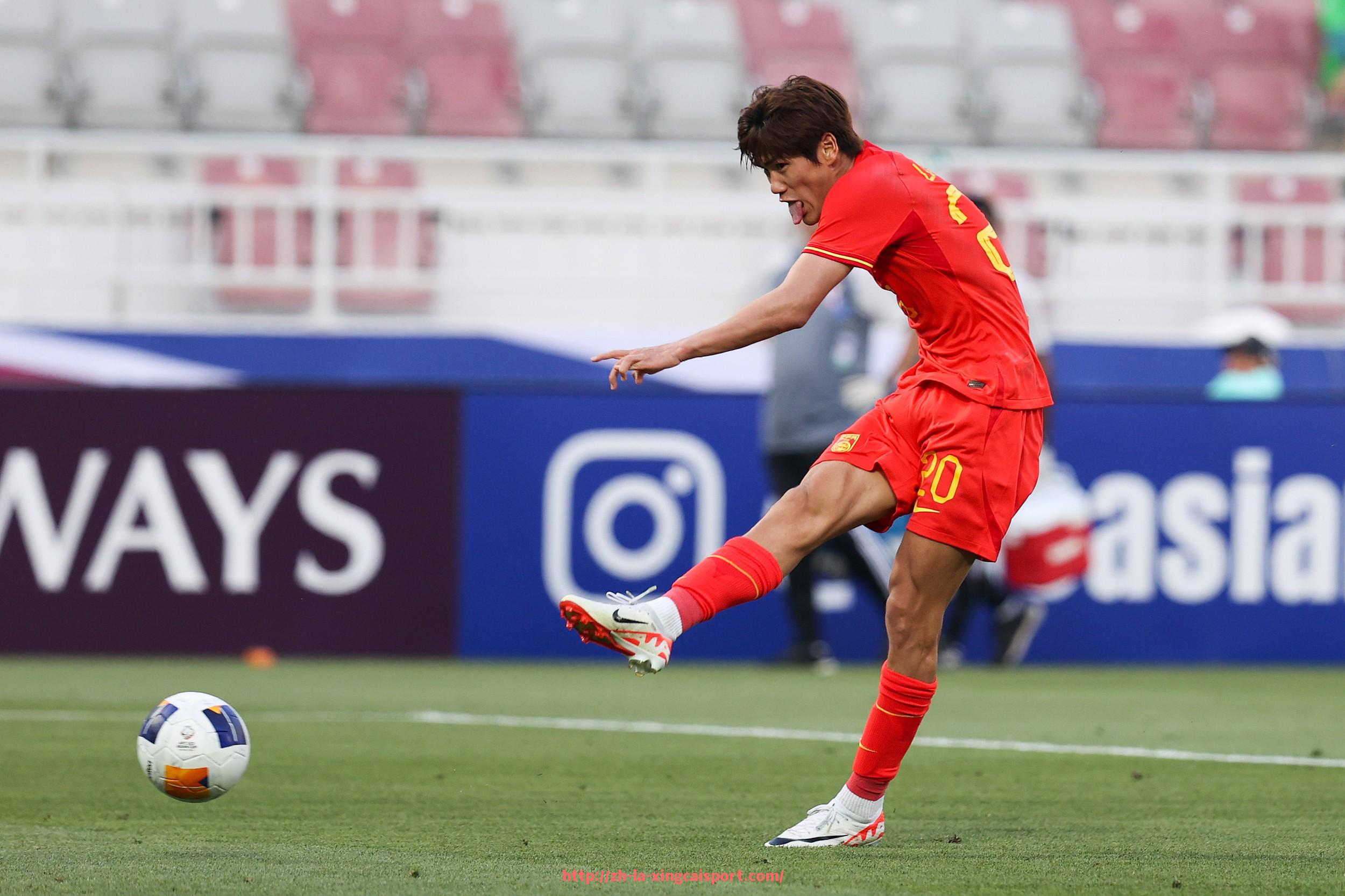 杏彩体育-法甲历年最佳比赛盘点与现场表现评分